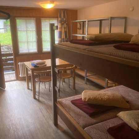 Camping Jungfrau Lauterbrunnen Pokoj fotografie